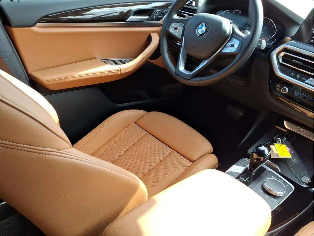 Used 2024 BMW X3 sDrive30i w/ Convenience Package w/ZPA image 9