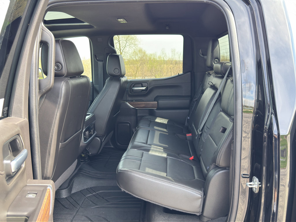 Used 2020 Chevrolet Silverado 1500 High Country AWD/4WD image 40