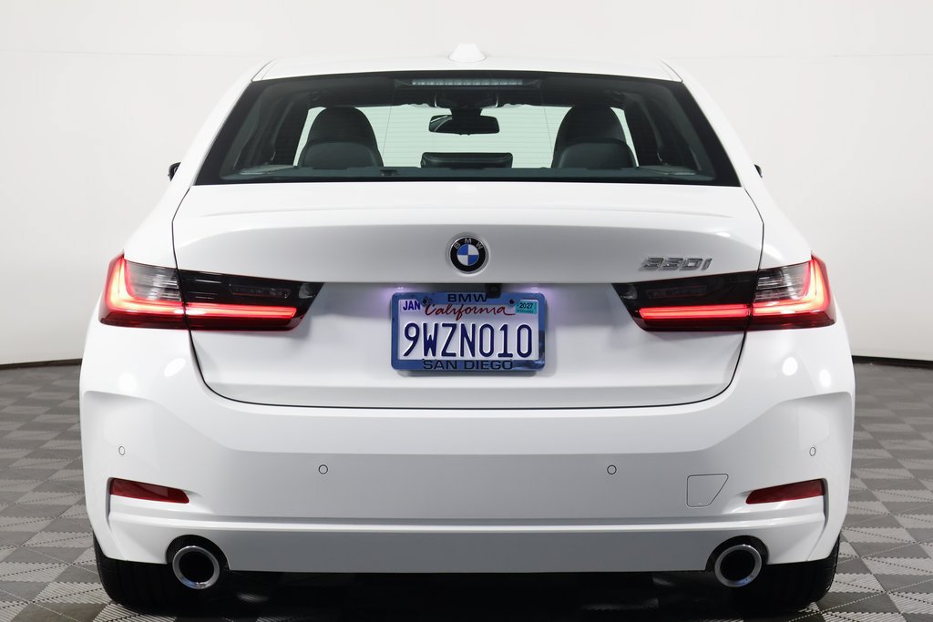 Certified 2026 BMW 330i Sedan w/ Premium Package RWD image 5