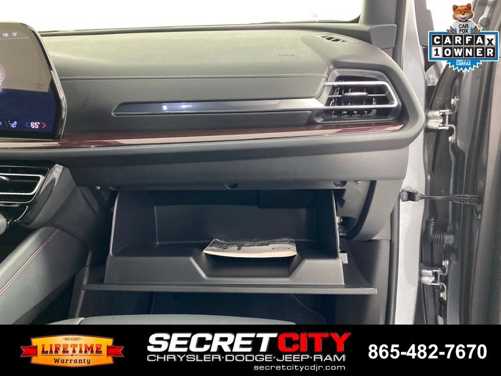 Used 2026 Chevrolet Traverse Z71 AWD/4WD image 31