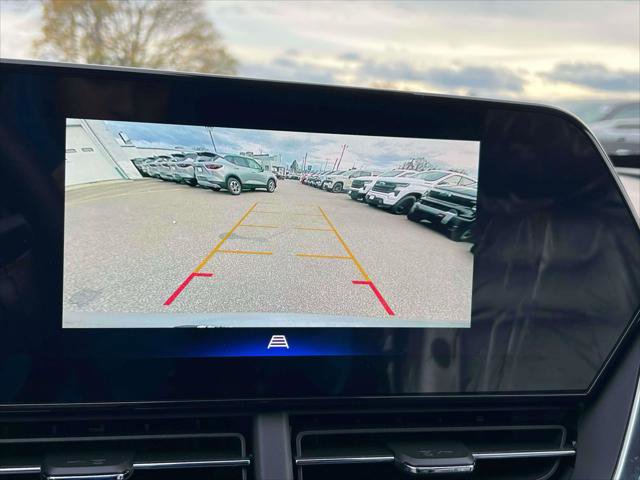 New 2026 Chevrolet Trax RS image 12