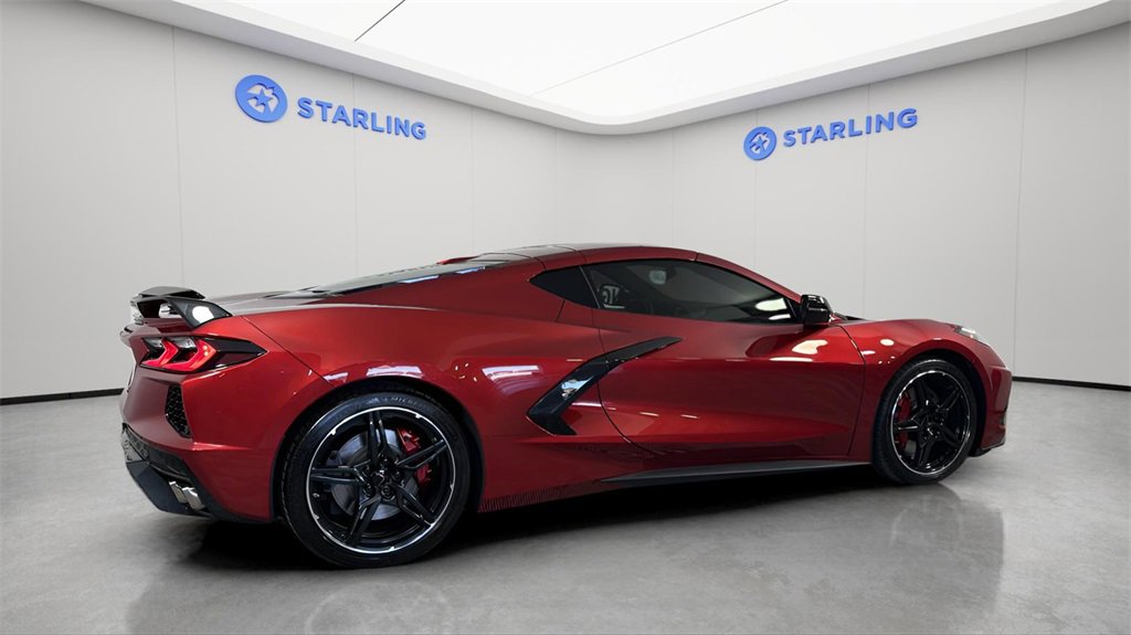 Used 2022 Chevrolet Corvette Stingray Premium Cpe w/ Z51 Performance Package image 10