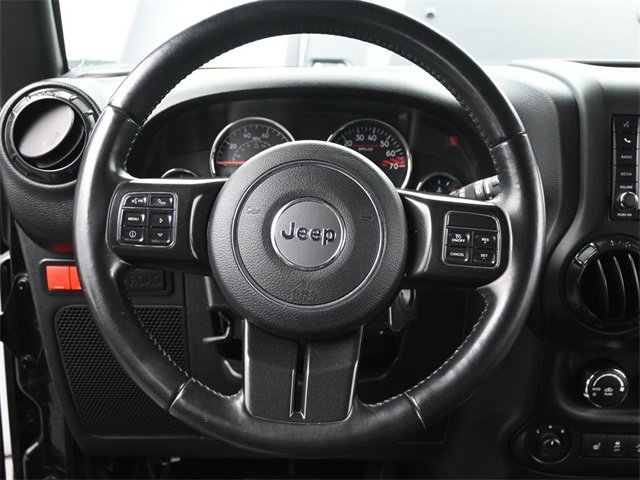 Used 2017 Jeep Wrangler Unlimited Rubicon image 28