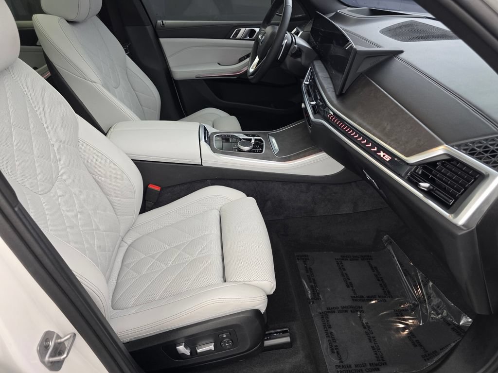 Certified 2024 BMW X5 xDrive40i w/ Premium Package AWD/4WD image 27