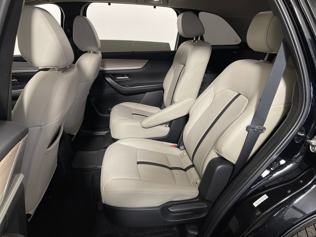 Used 2024 MAZDA CX-90 Plug-In Hybrid w/ Premium Pkg image 13