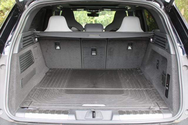 New 2025 Land Rover Range Rover Sport SV Edition Two image 10