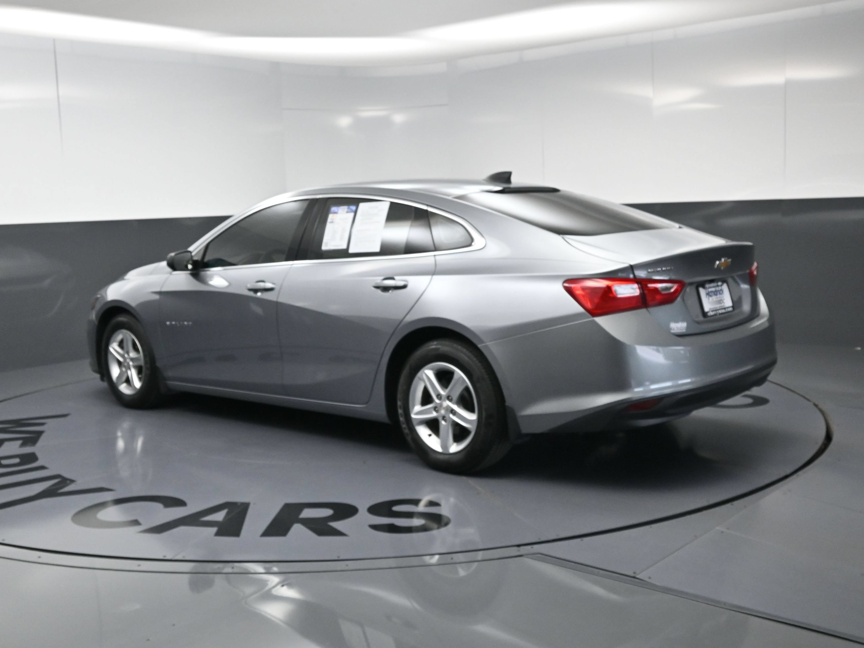 Used 2023 Chevrolet Malibu LS FWD image 7