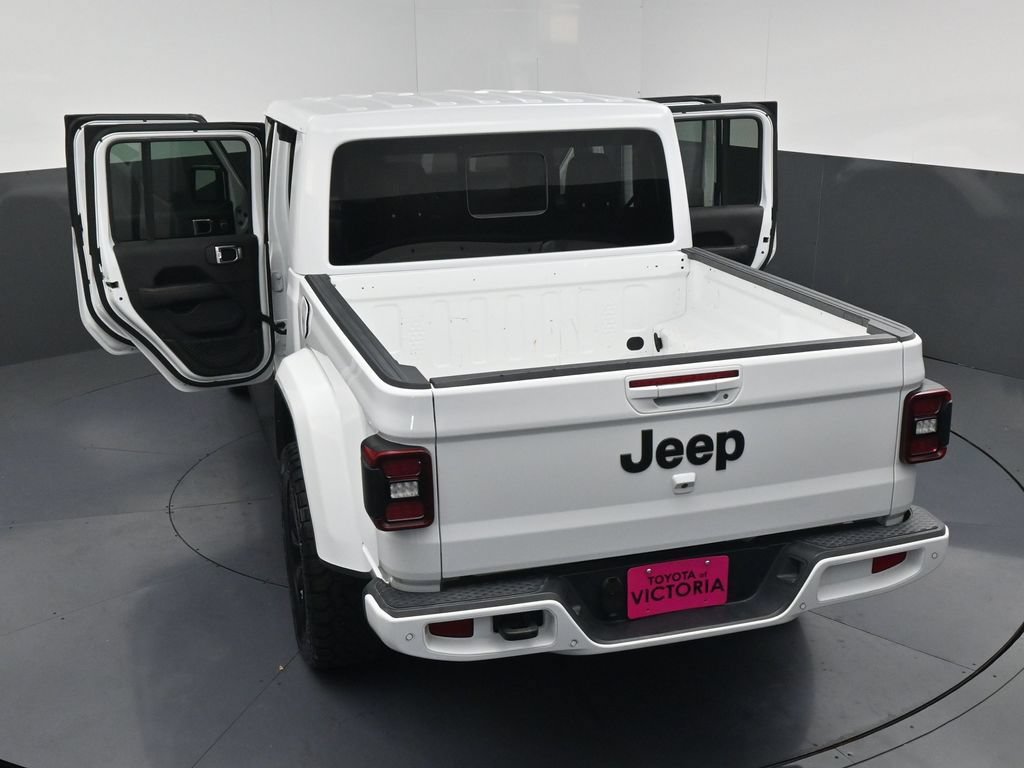 Used 2023 Jeep Gladiator Overland AWD/4WD image 21