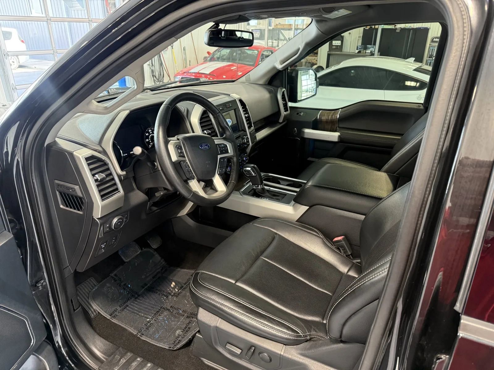 Used 2019 Ford F150 Lariat w/ Trailer Tow Package AWD/4WD image 11