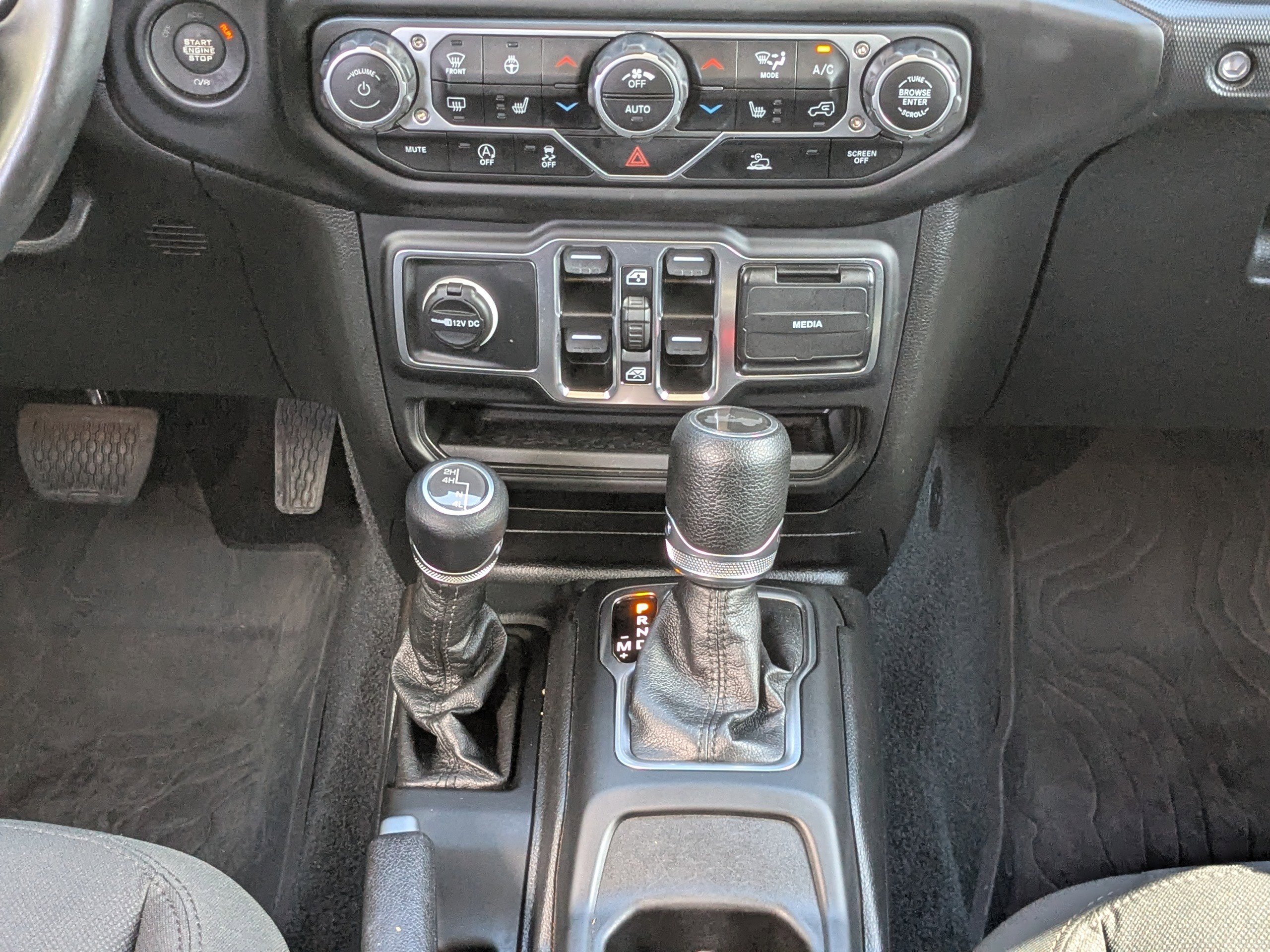 Certified 2023 Jeep Wrangler Unlimited Sport image 18