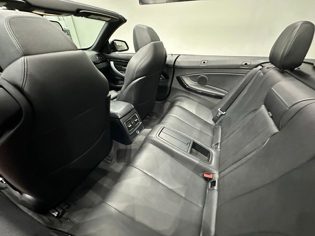 Used 2016 BMW 428i xDrive Convertible image 24