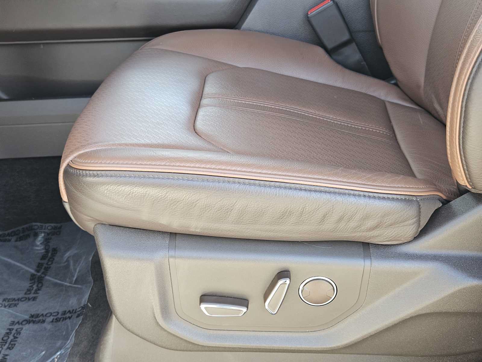 Used 2024 Ford Expedition King Ranch AWD/4WD image 24