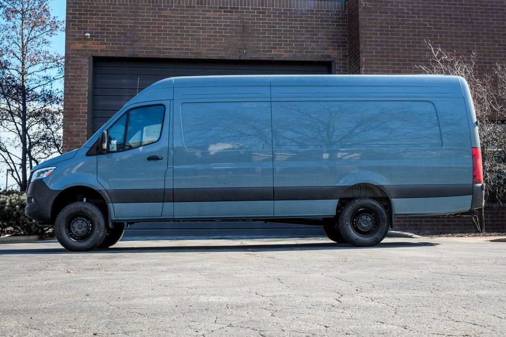 New 2026 Mercedes-Benz Sprinter 2500 image 3