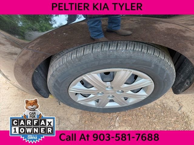 Used 2022 Kia Rio S image 5