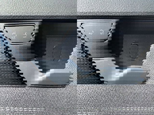 New 2025 Volkswagen Tiguan S image 24