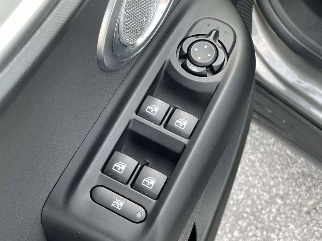 Used 2024 Dodge Hornet GT image 6