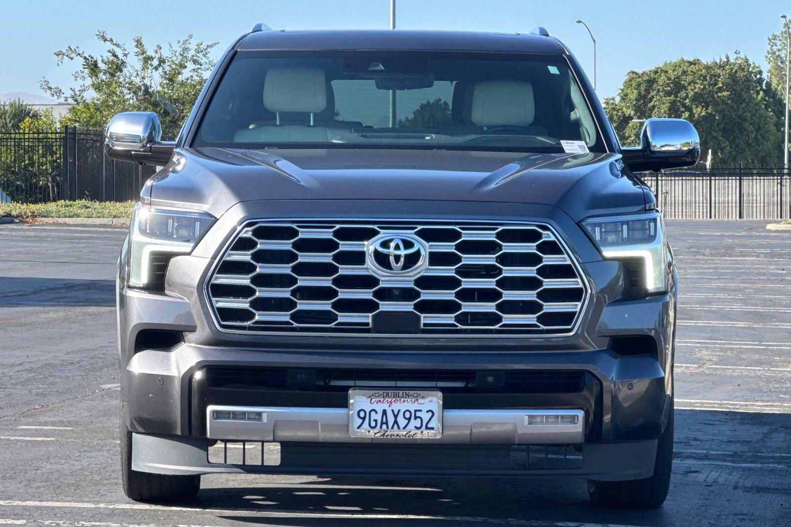 Used 2023 Toyota Sequoia Capstone AWD/4WD image 9