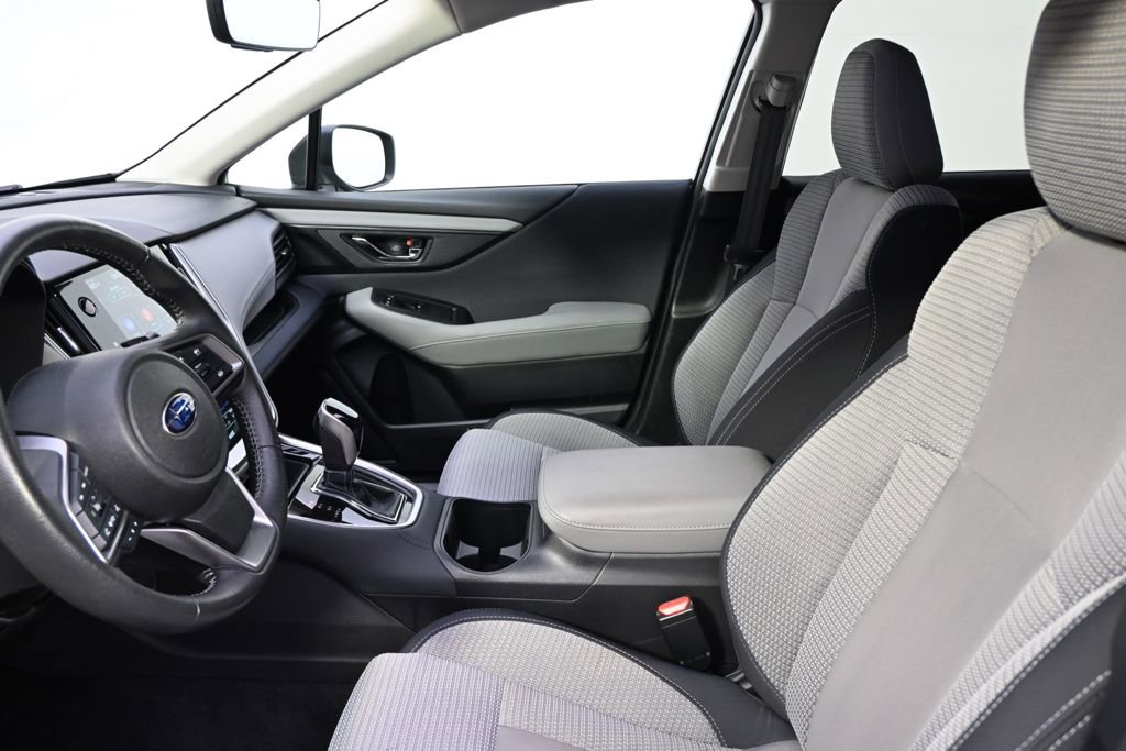 Used 2024 Subaru Outback Premium image 13