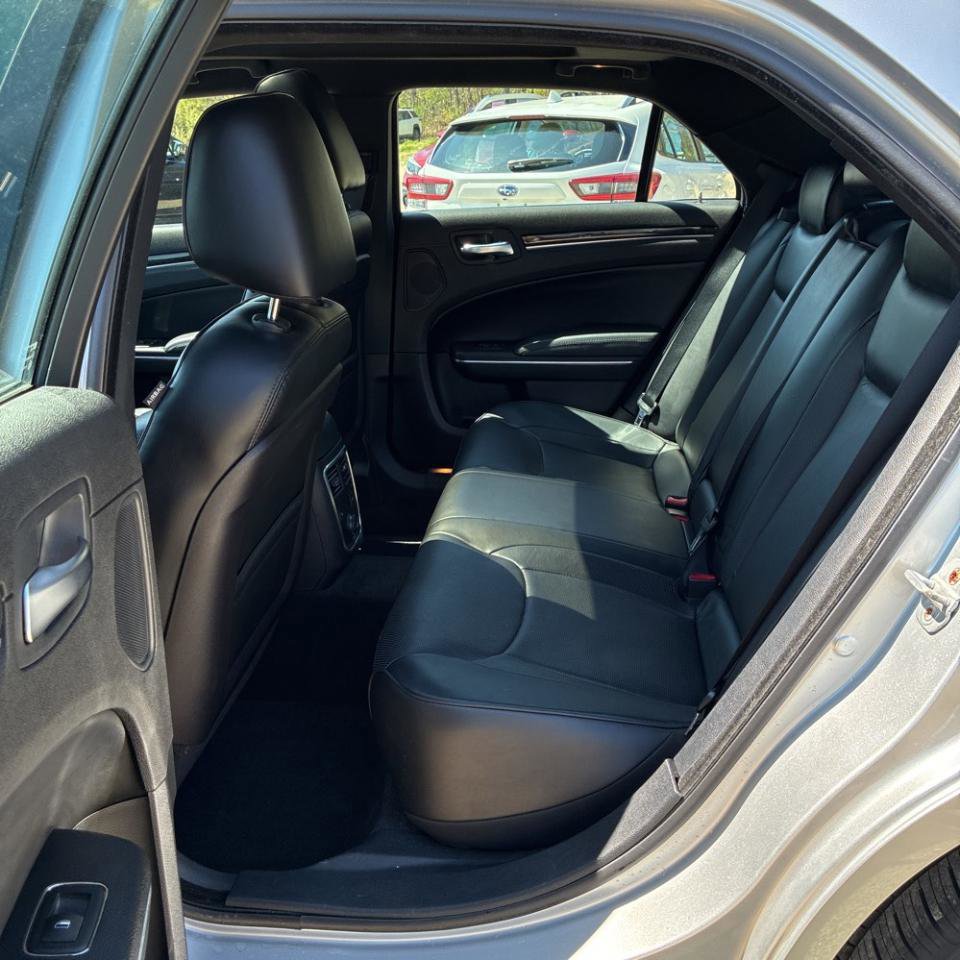 Used 2012 Chrysler 300 C w/ 19-Premium Speaker Group AWD/4WD image 19