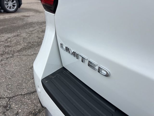 Certified 2023 Ford Expedition Limited image 28