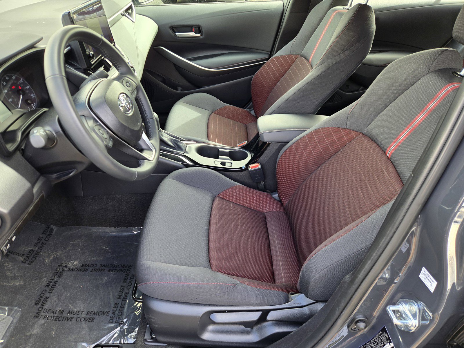 Used 2025 Toyota Corolla SE FWD image 14