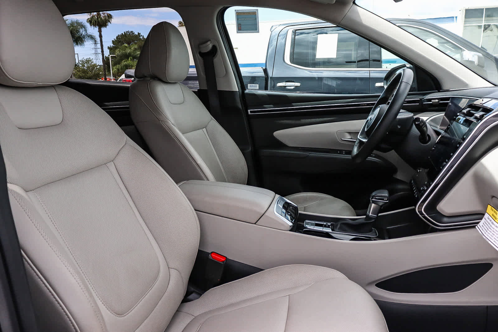 Used 2023 Hyundai Tucson SEL w/ Convenience Package FWD image 23