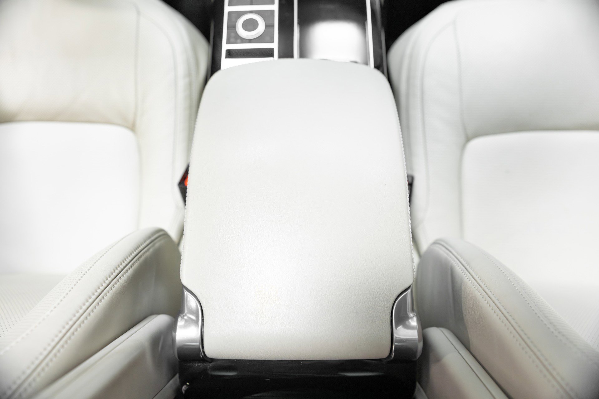 Used 2021 Land Rover Range Rover Westminster Edition image 27