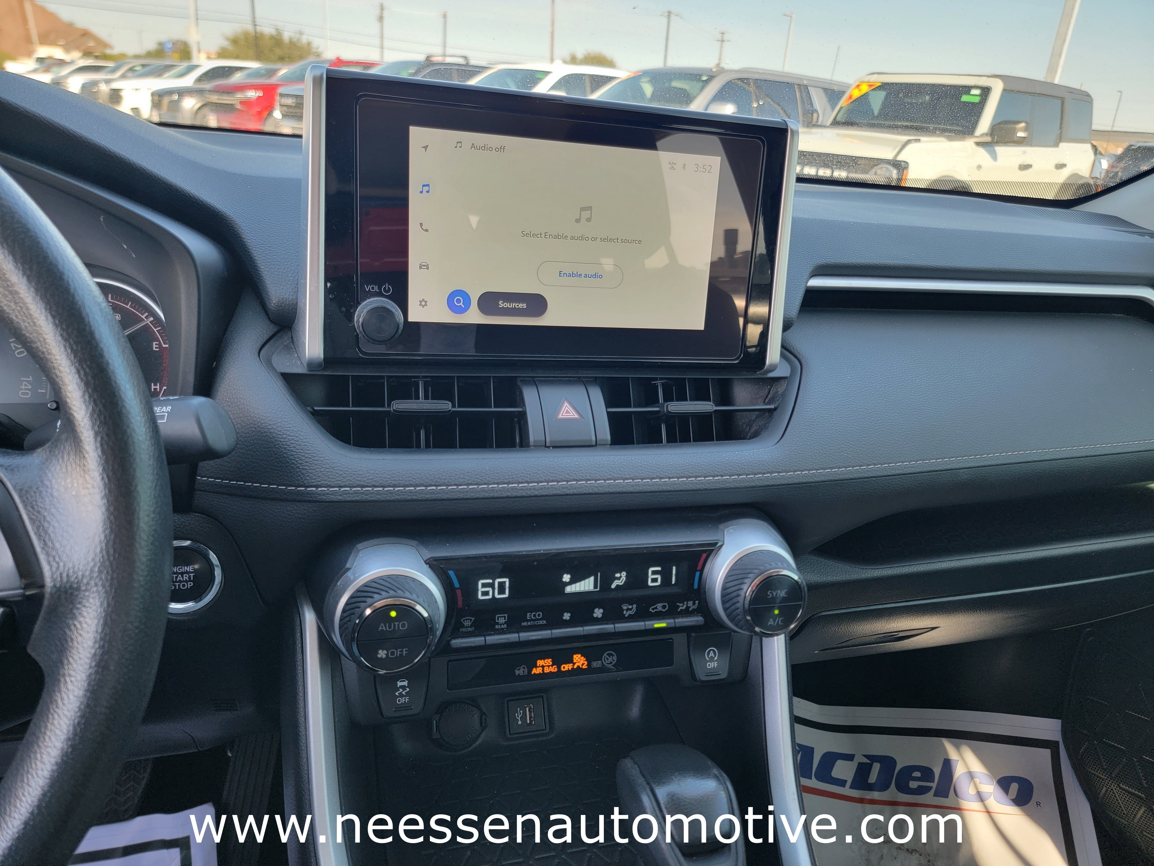 Used 2024 Toyota RAV4 XLE image 26