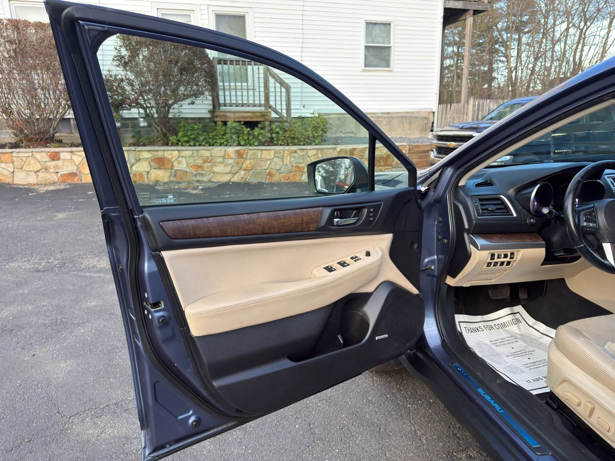 Used 2016 Subaru Outback 2.5i Limited AWD/4WD image 15