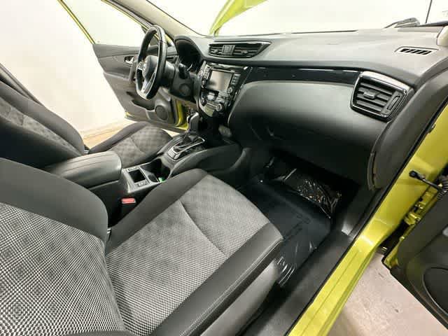 Used 2020 Nissan Rogue Sport SV w/ All-Weather Package AWD/4WD image 20