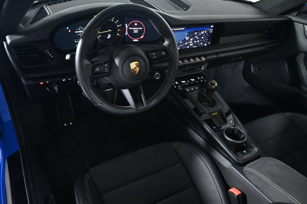 Certified 2022 Porsche 911 GT3 RWD image 4