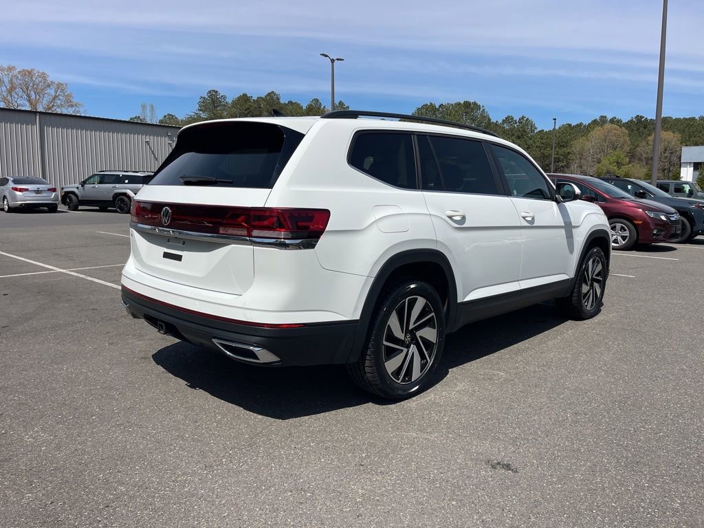 Used 2025 Volkswagen Atlas SE FWD image 5