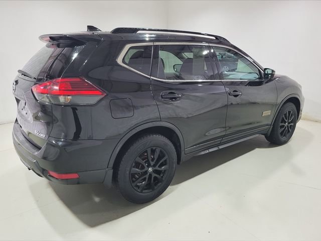 Used 2017 Nissan Rogue SV image 25