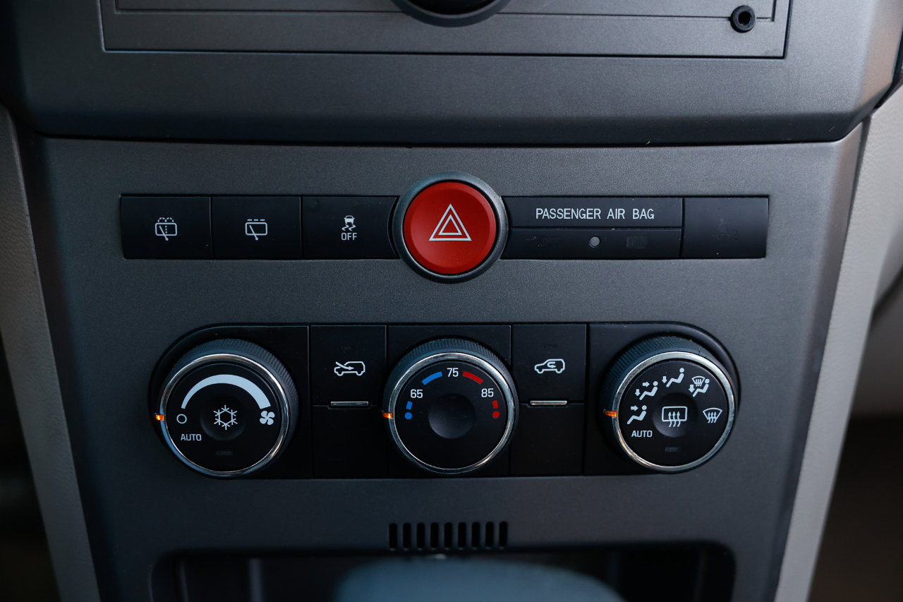 Used 2009 Saturn Vue XR image 30