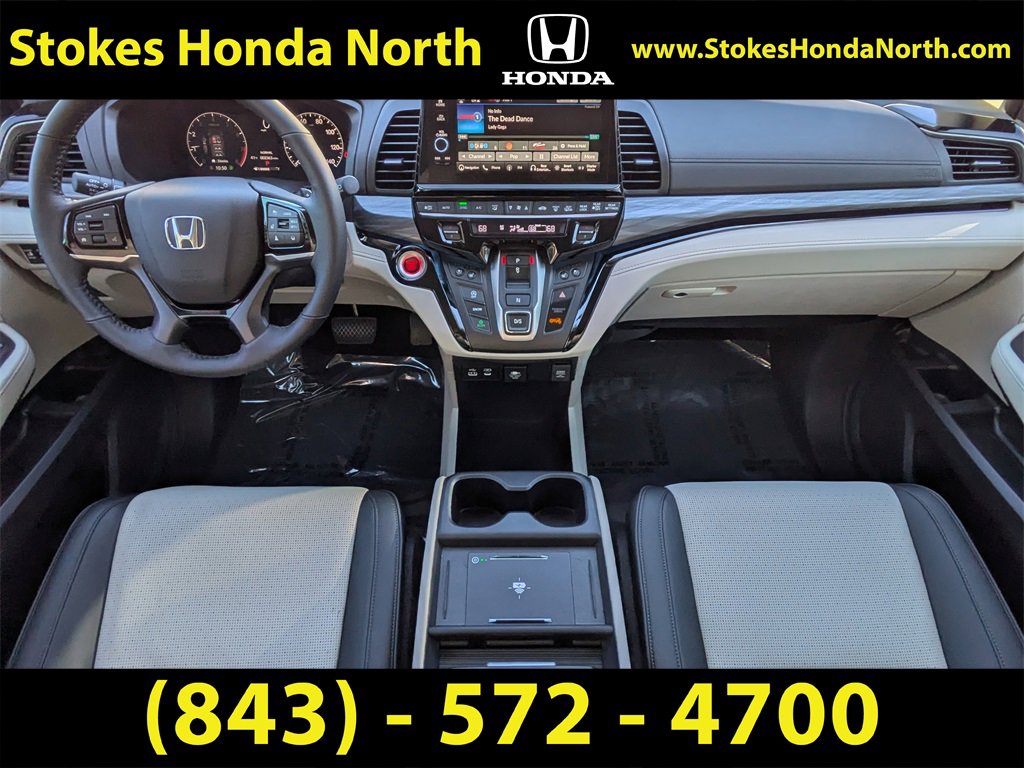 Certified 2025 Honda Odyssey Elite image 16