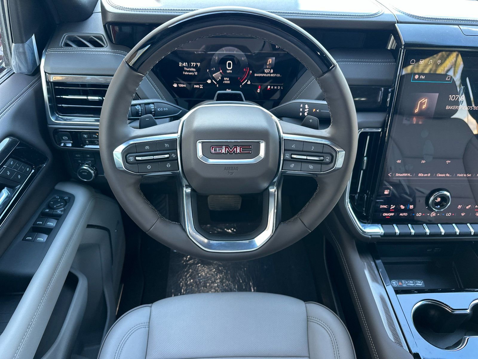 New 2026 GMC Yukon XL Elevation w/ Elevation Premium Package AWD/4WD image 14
