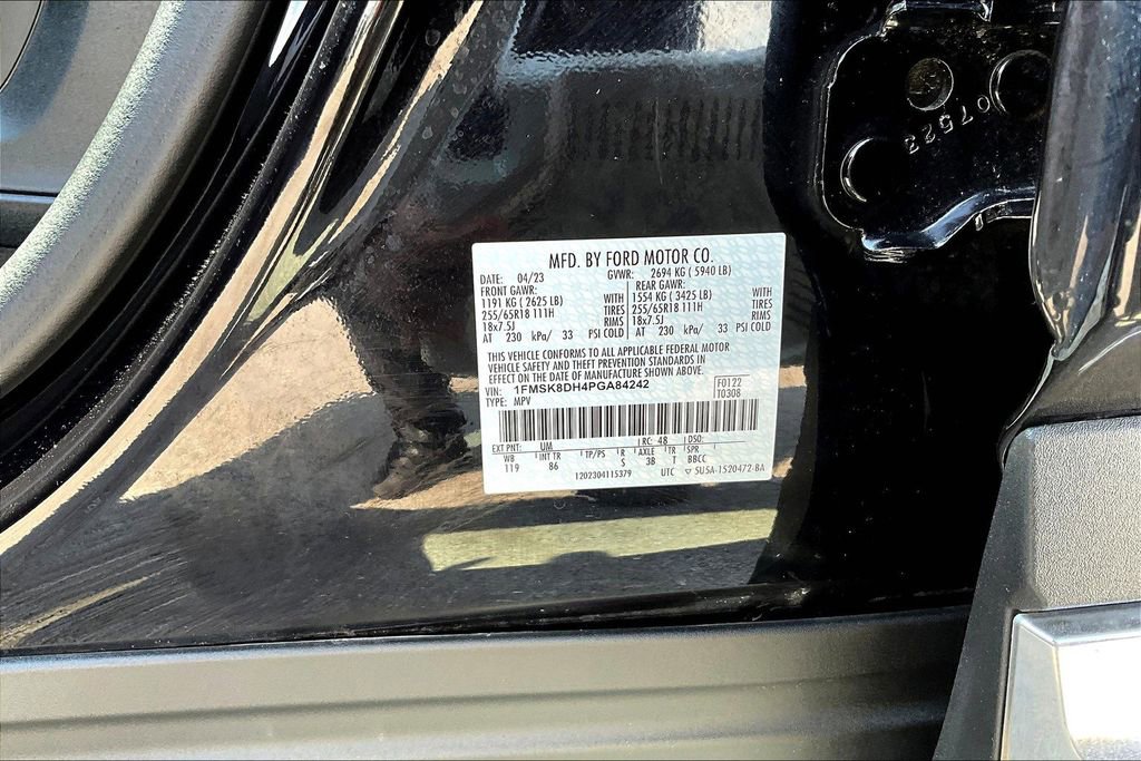 Certified 2023 Ford Explorer XLT w/ Class IV Trailer Tow Package image 32