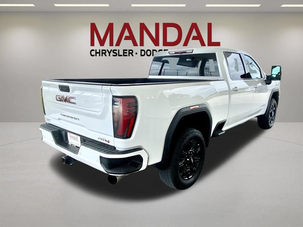 Used 2025 GMC Sierra 2500 AT4 AWD/4WD image 6