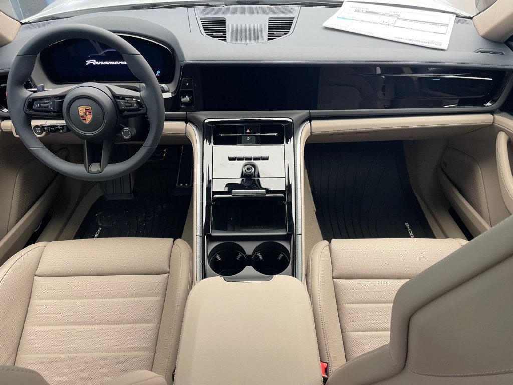 New 2026 Porsche Panamera 4 AWD/4WD image 15