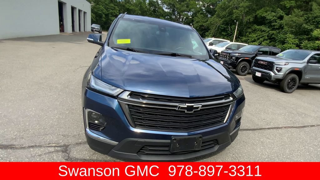 Certified 2023 Chevrolet Traverse LT w/ Midnight/Sport Edition AWD/4WD image 3