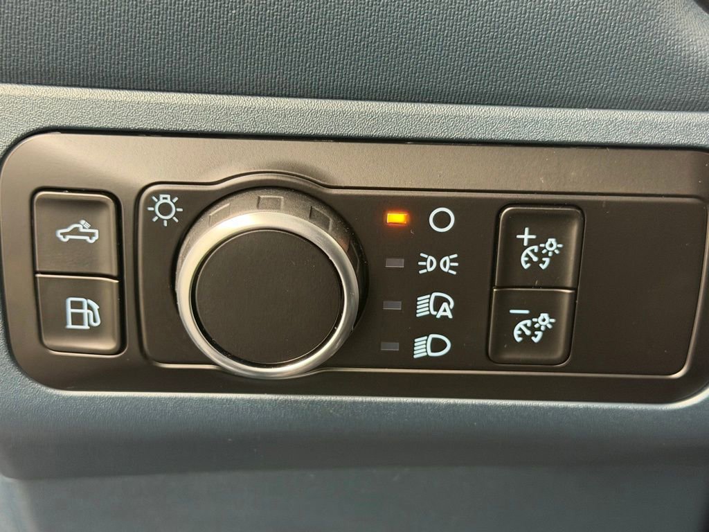 Used 2025 Ford Maverick XL FWD image 27