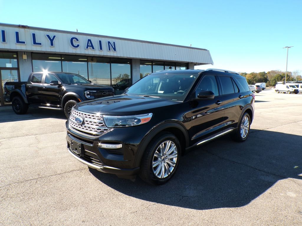 Used 2022 Ford Explorer Limited w/ Limited Technology Package image 3