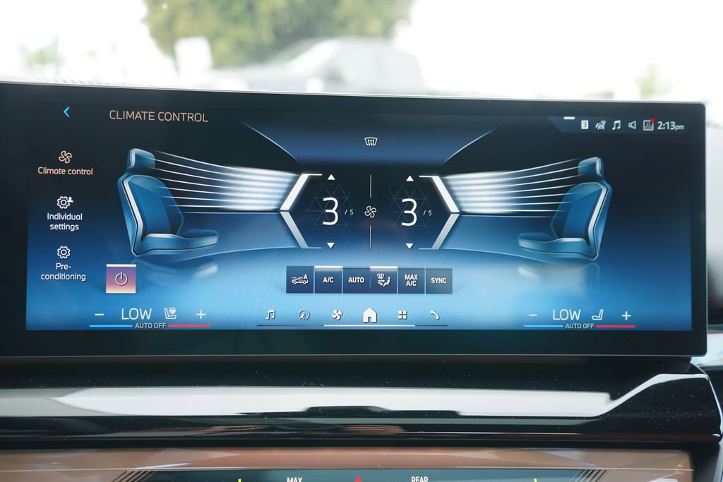 New 2026 BMW i5 eDrive40 w/ M Sport Package image 17