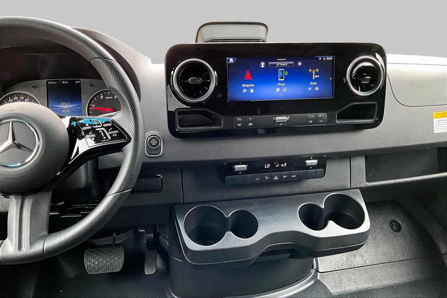 New 2025 Mercedes-Benz Sprinter 2500 image 9