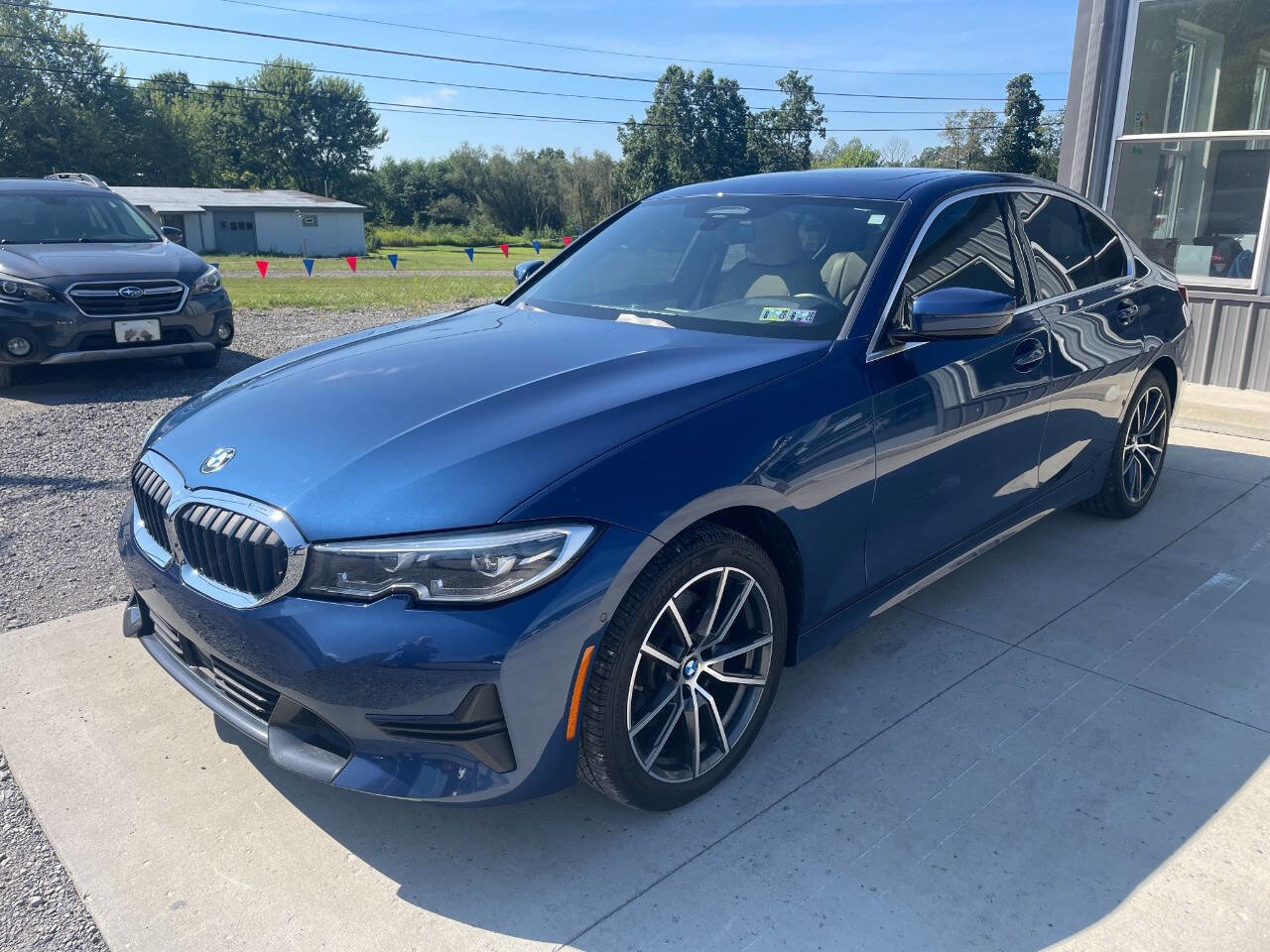 Used 2021 BMW 330i xDrive Sedan image 4