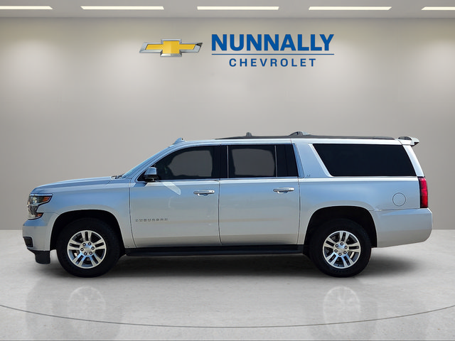 Used 2020 Chevrolet Suburban LT AWD/4WD image 2