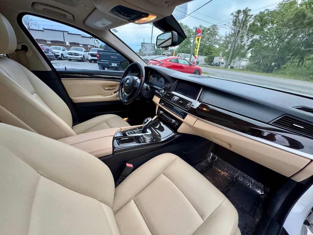 Used 2016 BMW 535i Sedan RWD image 12
