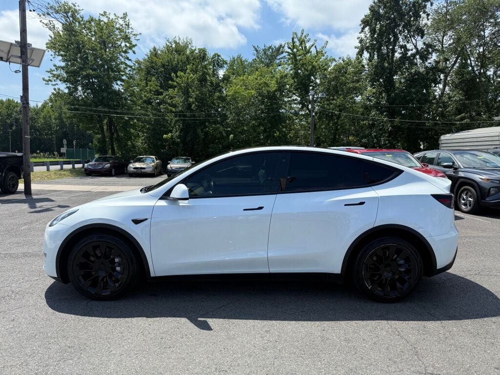 Used 2020 Tesla Model Y Long Range AWD/4WD image 4