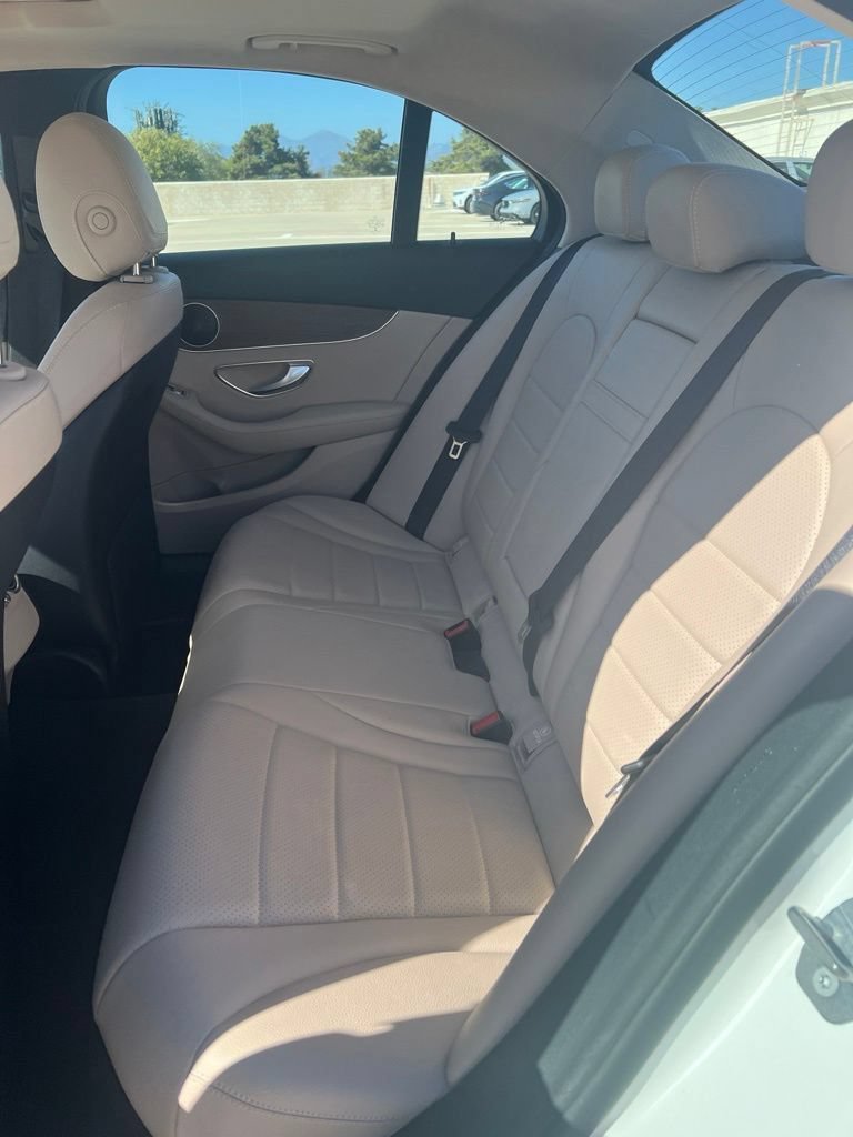 Used 2019 Mercedes-Benz C 300 Sedan image 10