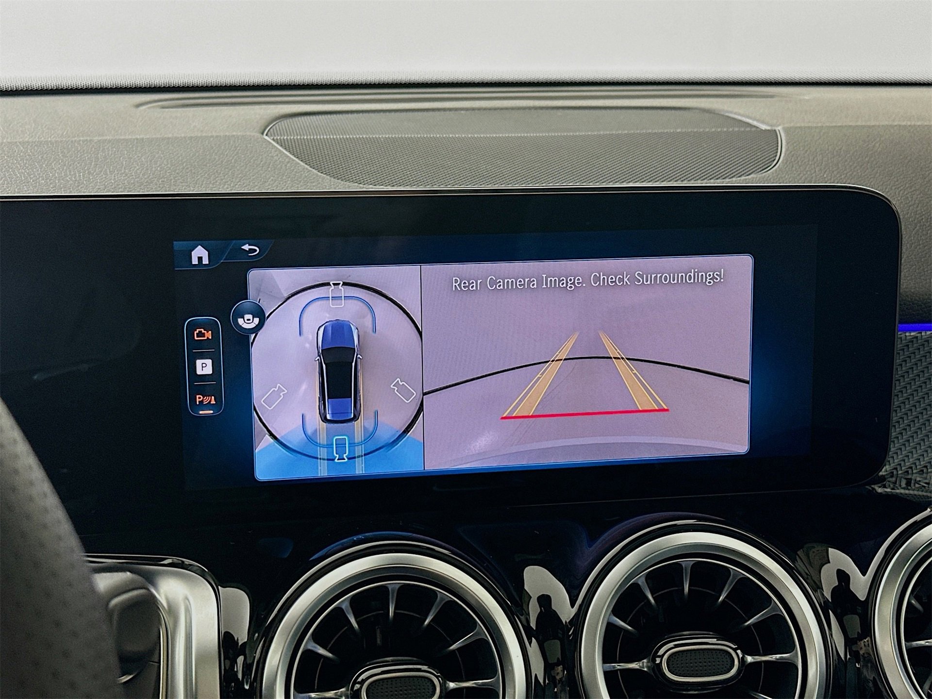 New 2026 Mercedes-Benz GLB 35 AMG 4MATIC image 14